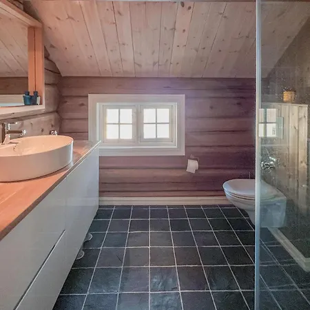 בית נופש Gorgeous In Svatsum With Wifi Svingvoll