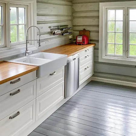 Gorgeous In Svatsum With Wifi Dom wakacyjny Svingvoll