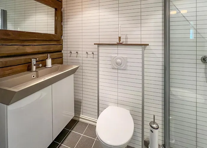 Vakantiehuis Gorgeous In Svatsum With Wifi *